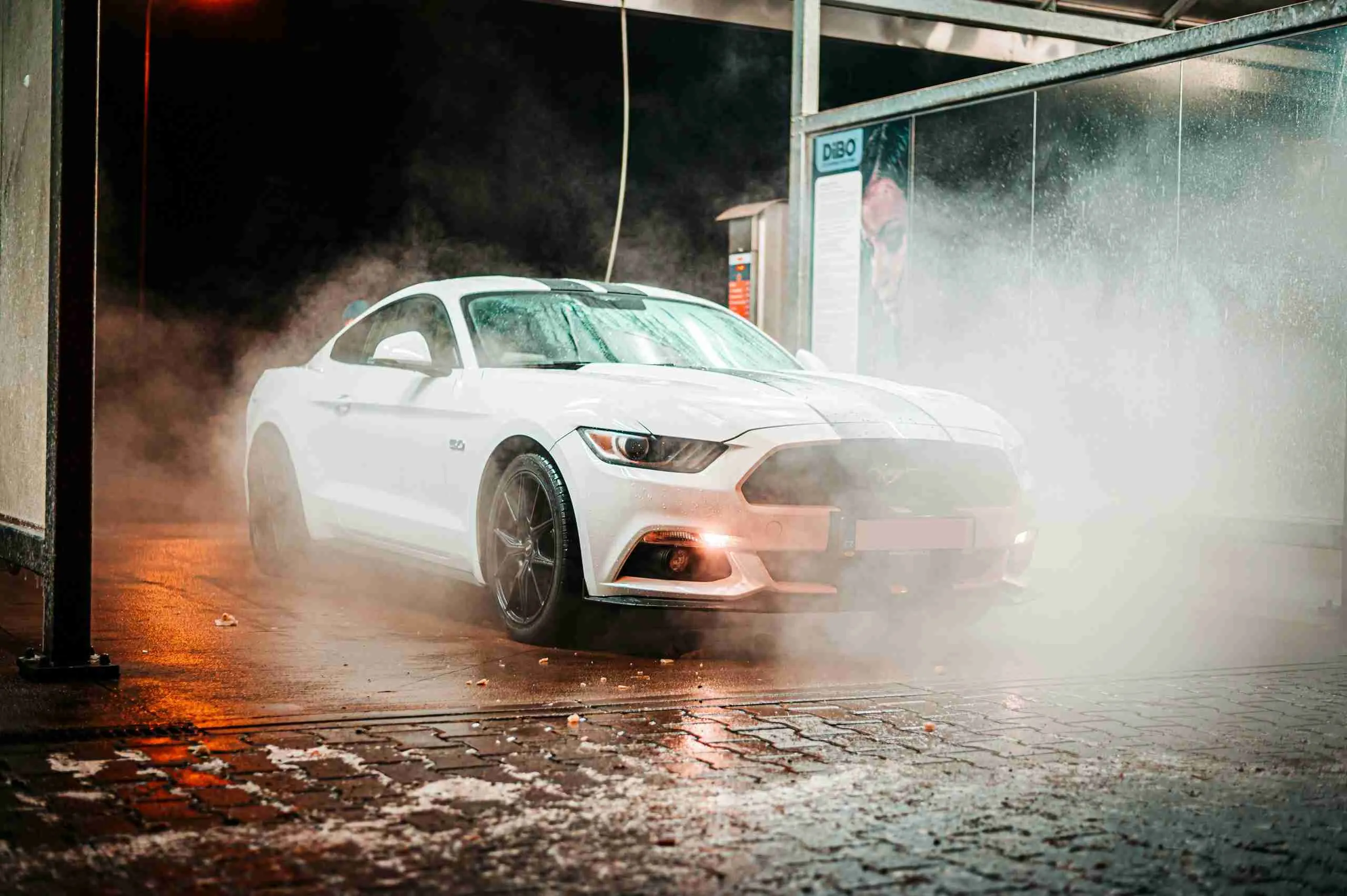 white car Auto Spa